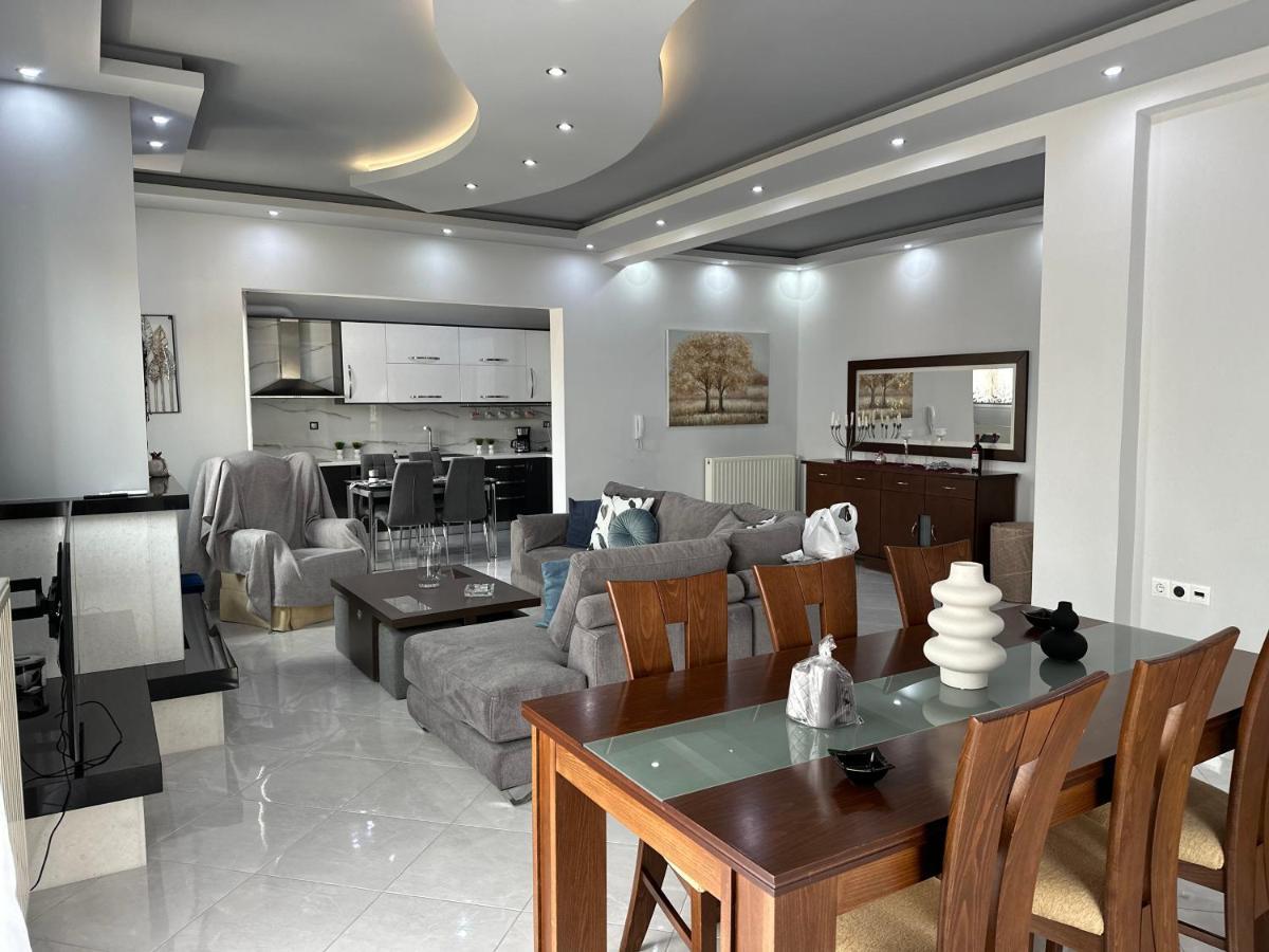 Luxury Apartment Амарінтос Екстер'єр фото