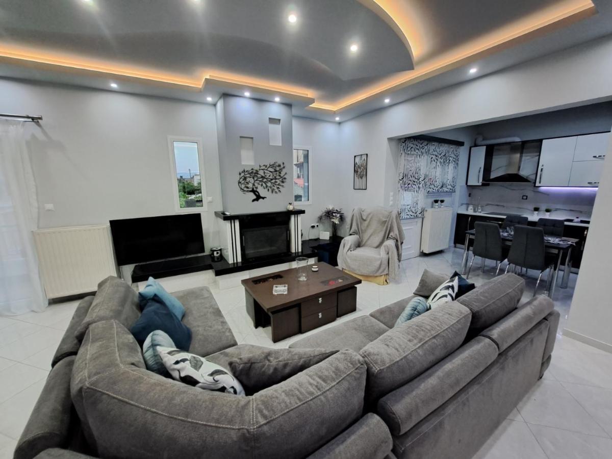 Luxury Apartment Амарінтос Екстер'єр фото