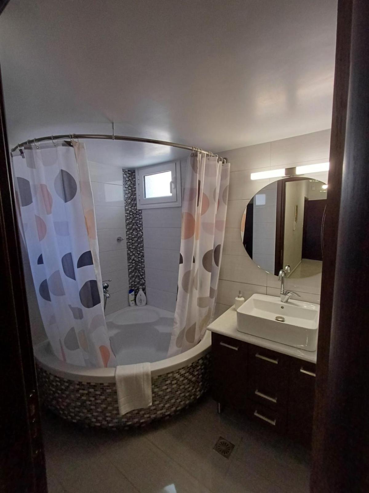 Luxury Apartment Амарінтос Екстер'єр фото